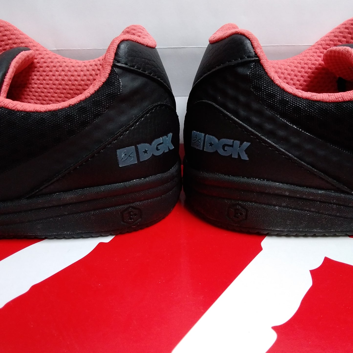 NIB - Es Men's Black SESLA X DGK Skateboarding Shoes - Size: 7.5