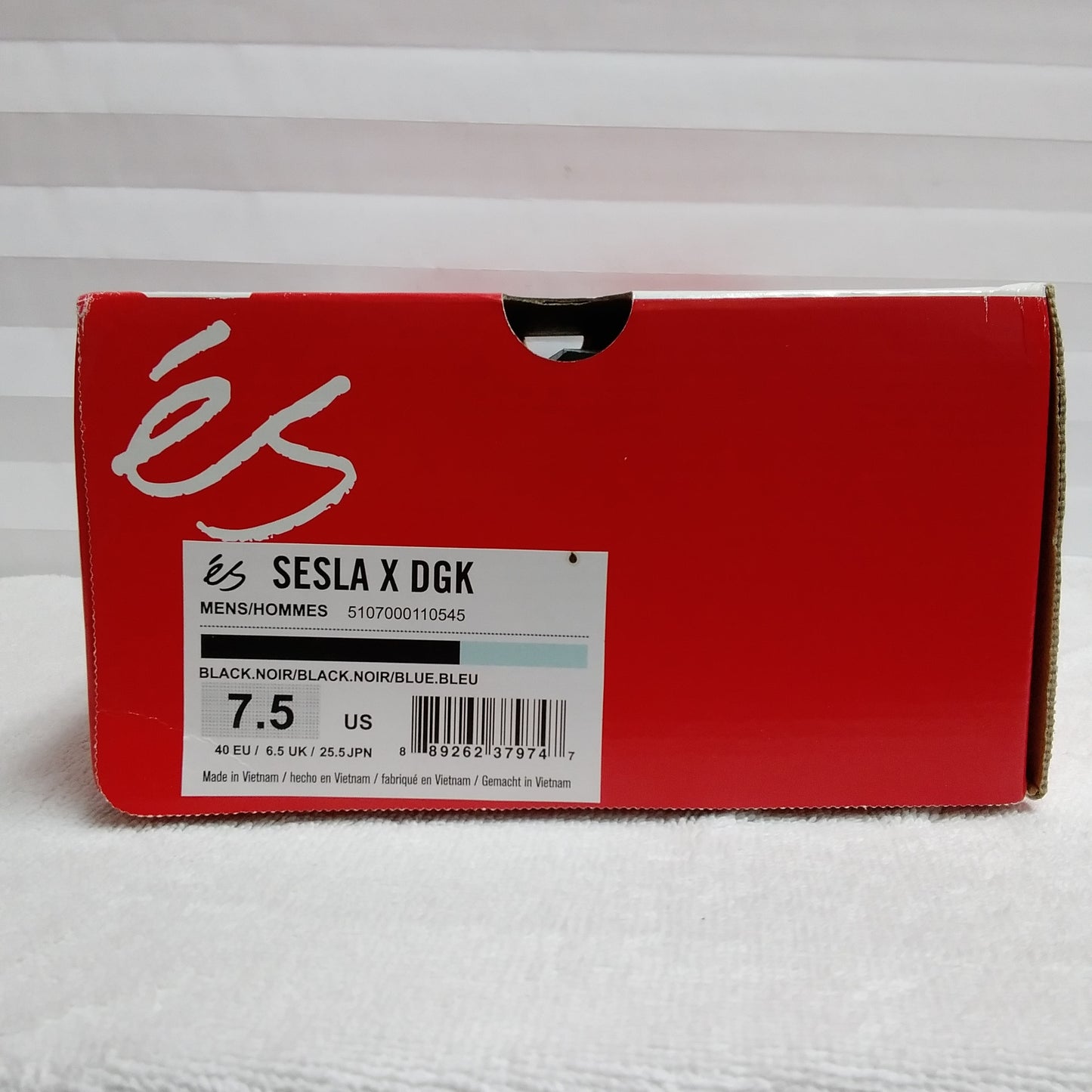 NIB - Es Men's Black SESLA X DGK Skateboarding Shoes - Size: 7.5