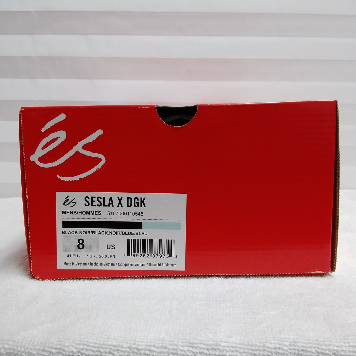 NIB - Es Men's Black SESLA X DGK Skateboarding Shoes - Size: 8