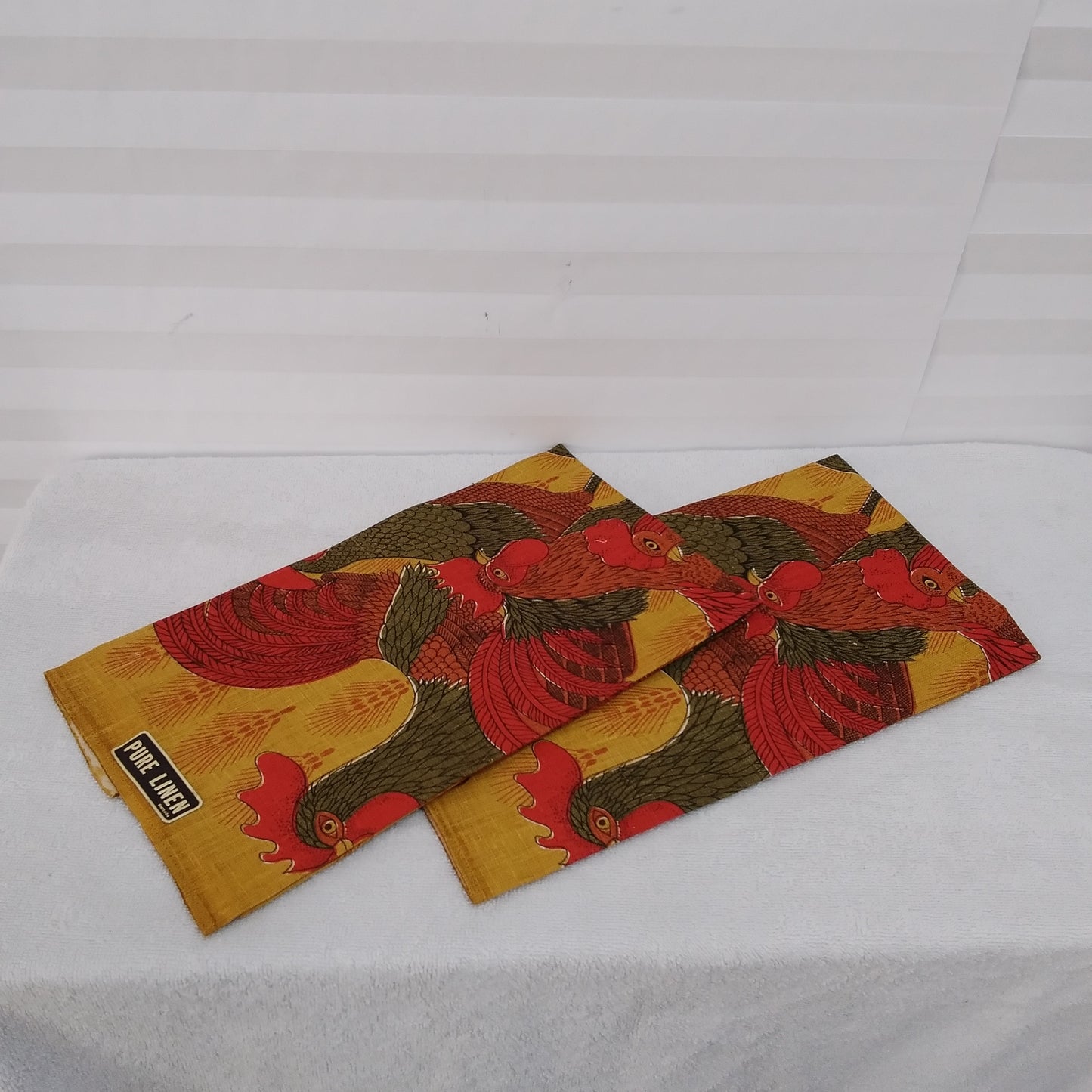 NWT - Vintage Set of 2 - Pure Linen Rooster Tea Towels