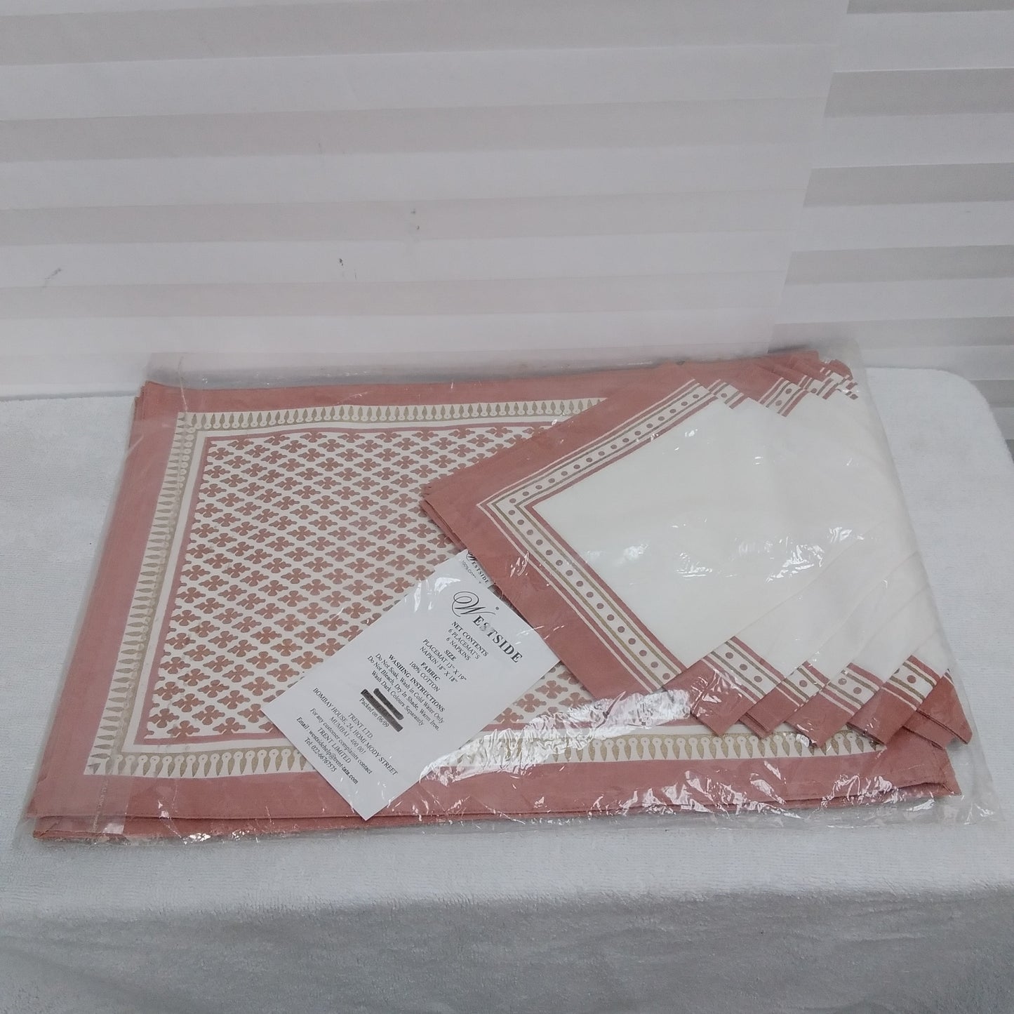 NEW - Westside 12 Piece Cotton Placemat & Napkin Set