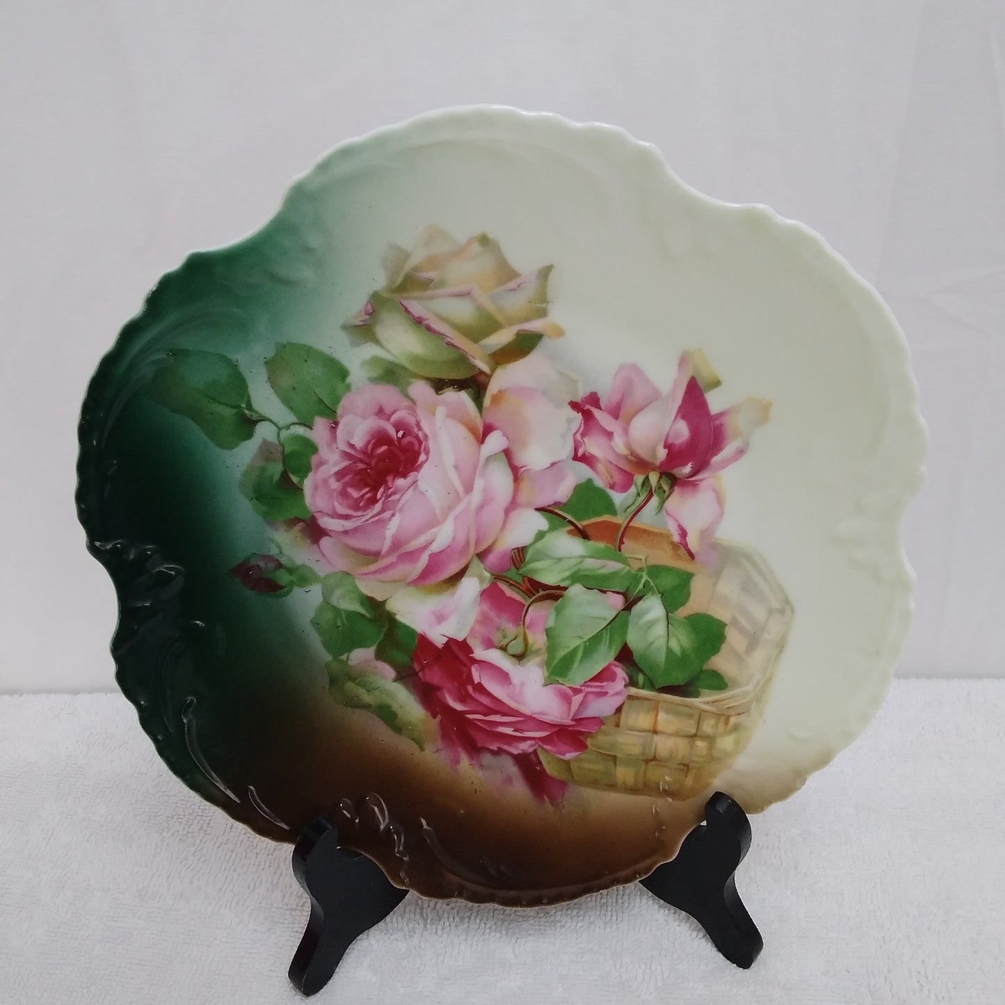 VTG - Marseille Z.S. & Co. Bavaria Pink Roses 9.75" Plate