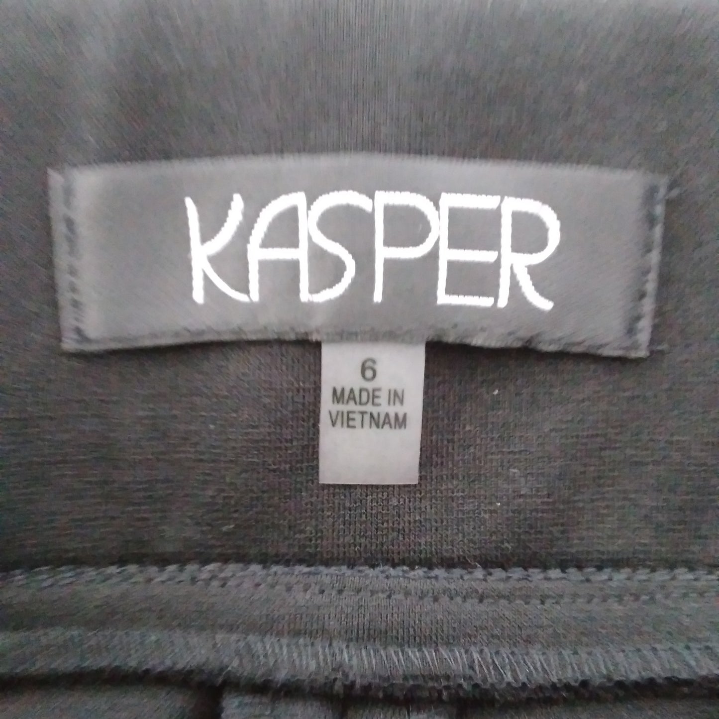 NWT - Kasper Black Pull-On Ponte Pants - 6