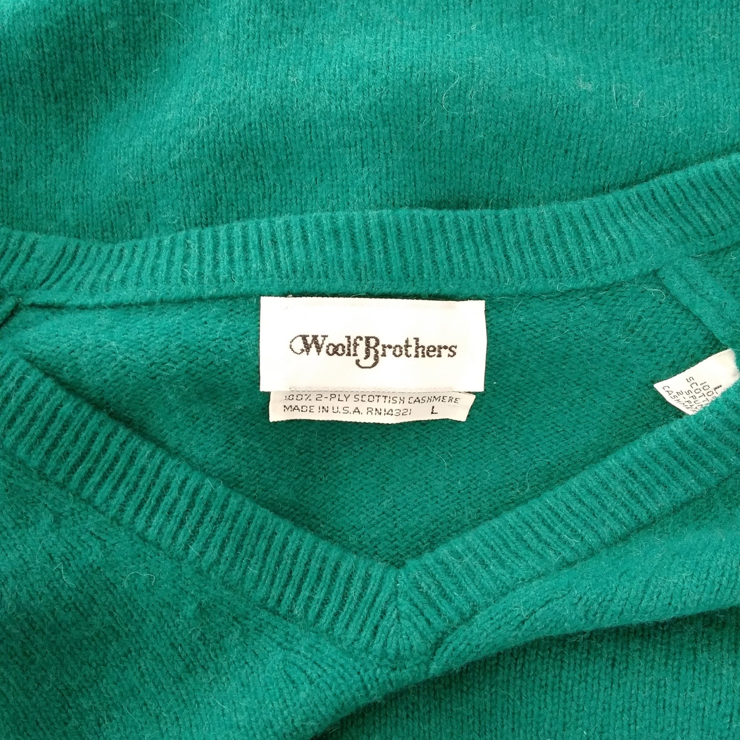VTG - Woolf Brothers Teal Green V-Neck Cashmere Sweater - L