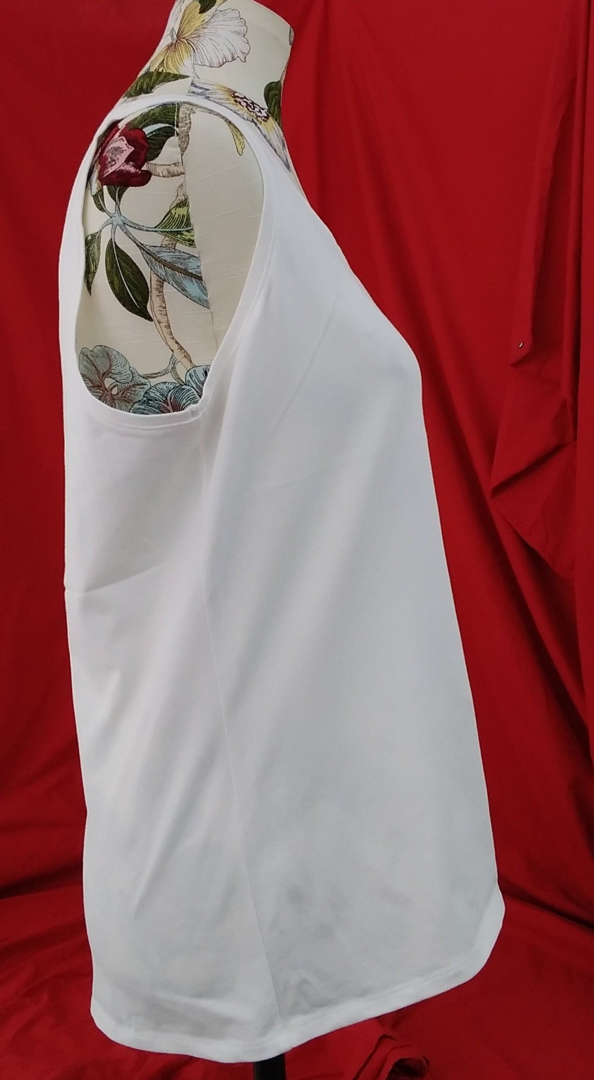 NWT -- Nic+Zoe Paper White Scoop Neck Tank Top -- XL