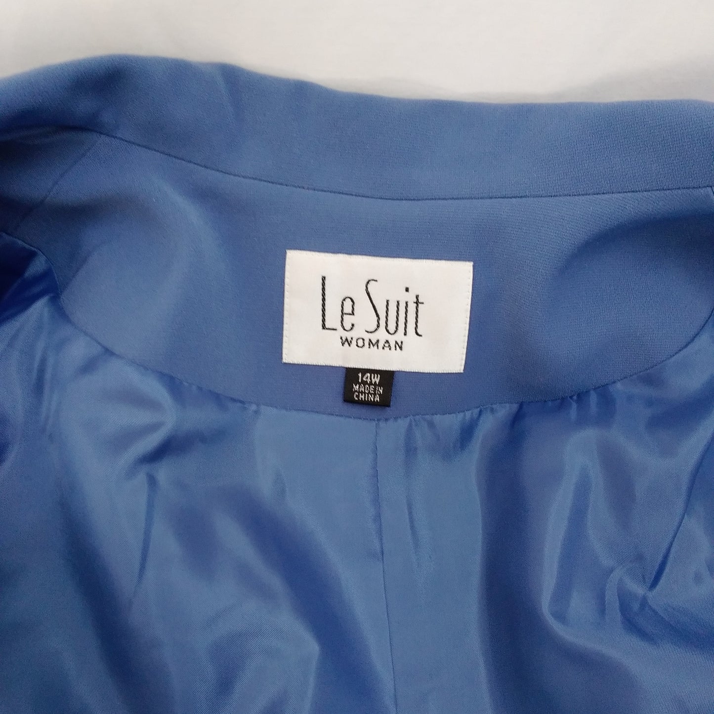 NWT -- Le Suit Light Blue Skirt Suit -- Size 14