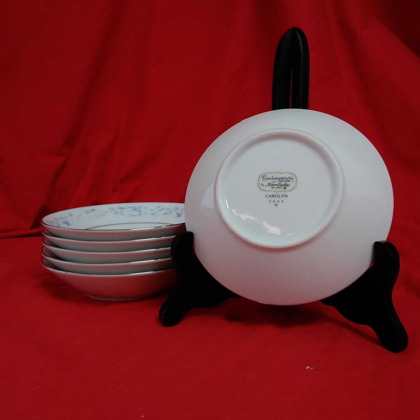 Carolyn by Noritake -- Fruit/Desert/Sauce Bowl