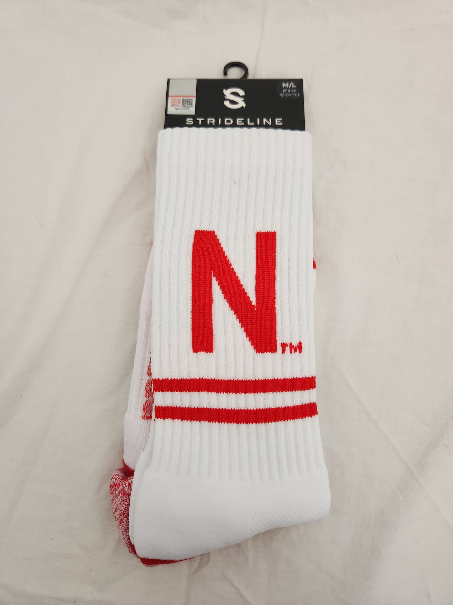 NWT - Strideline Men's White Nebraska Huskers Socks - M/L