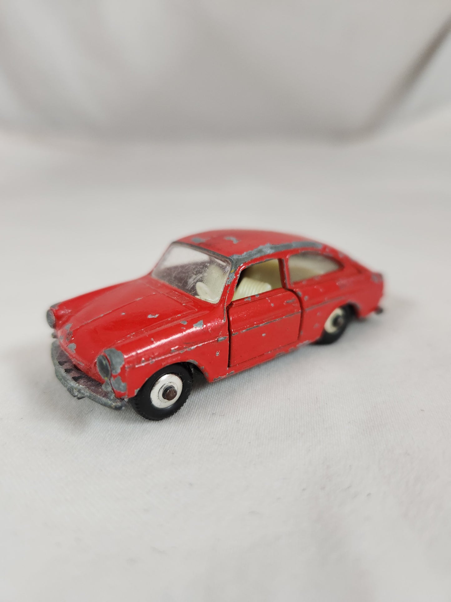 VTG - Matchbox Red Volkswagen 1600TL #67 by Lesney