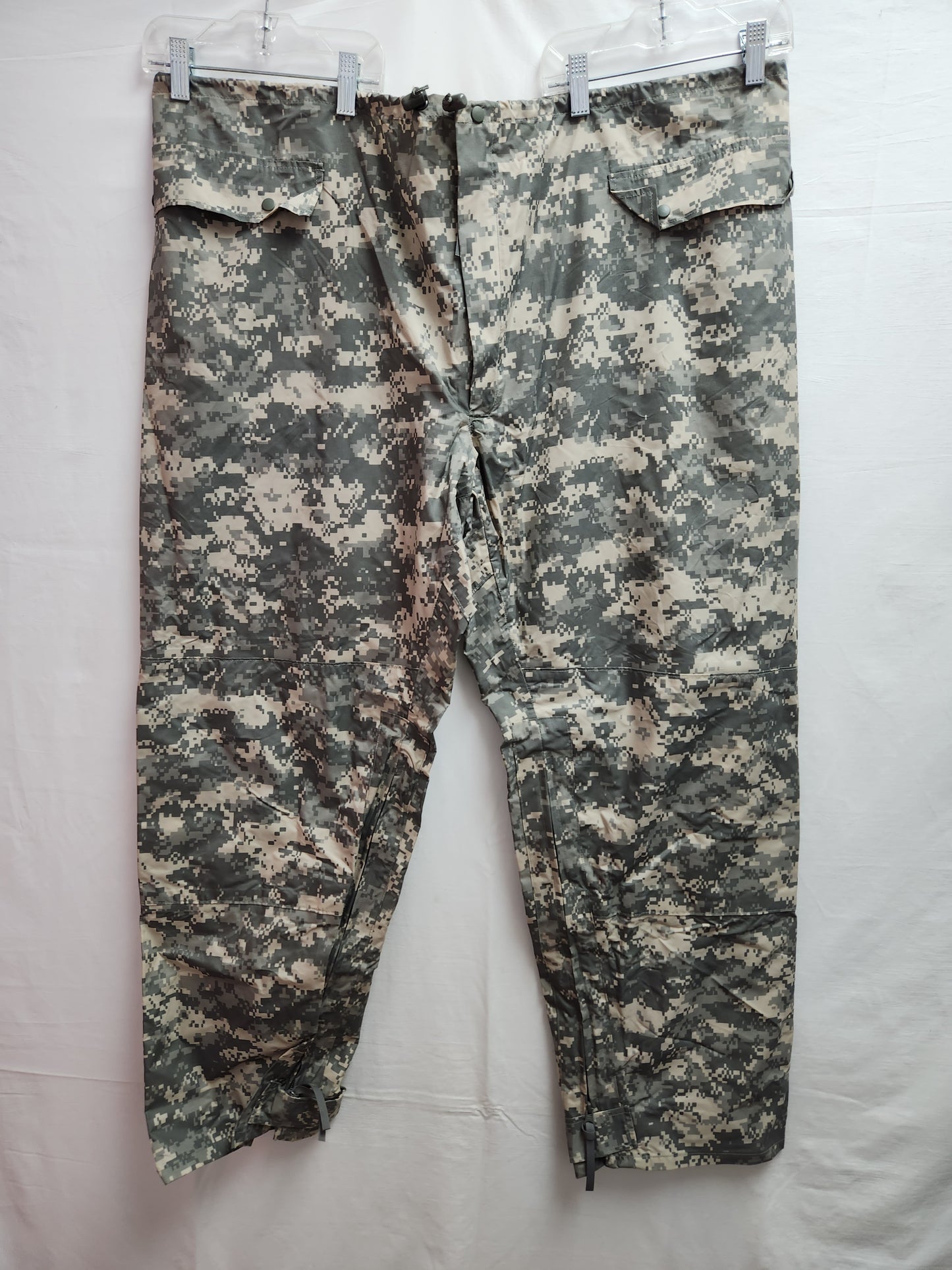 NWT - 2009 Orc Industries Digital Camo Improved Rain Suit Trousers - Size: XL