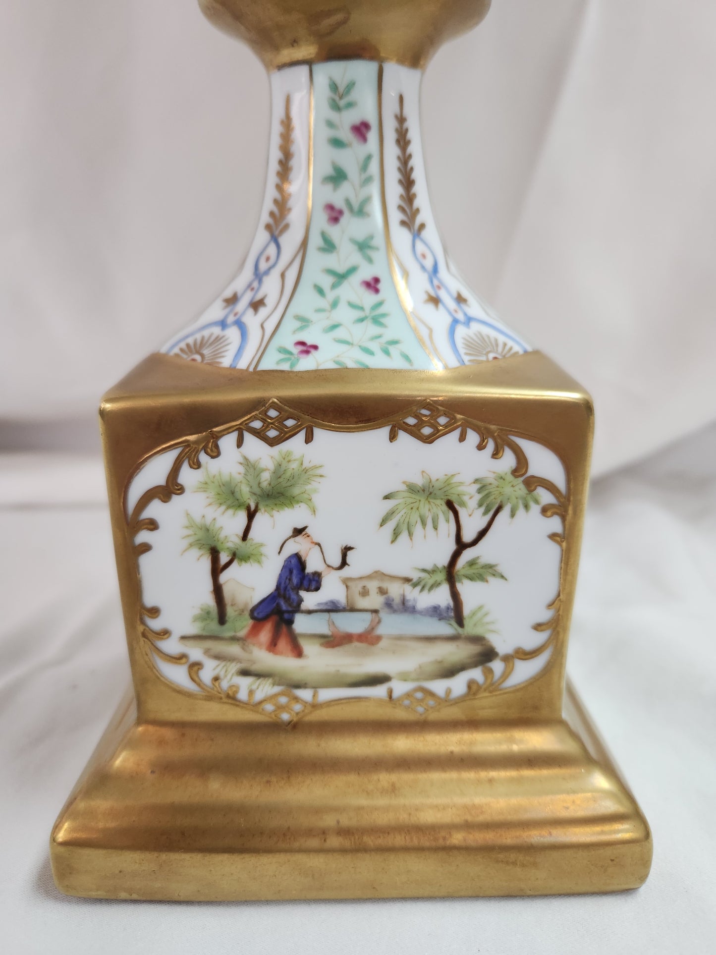 Rare - Porcelain Chinoiserie Urn Vase by Chelsea House