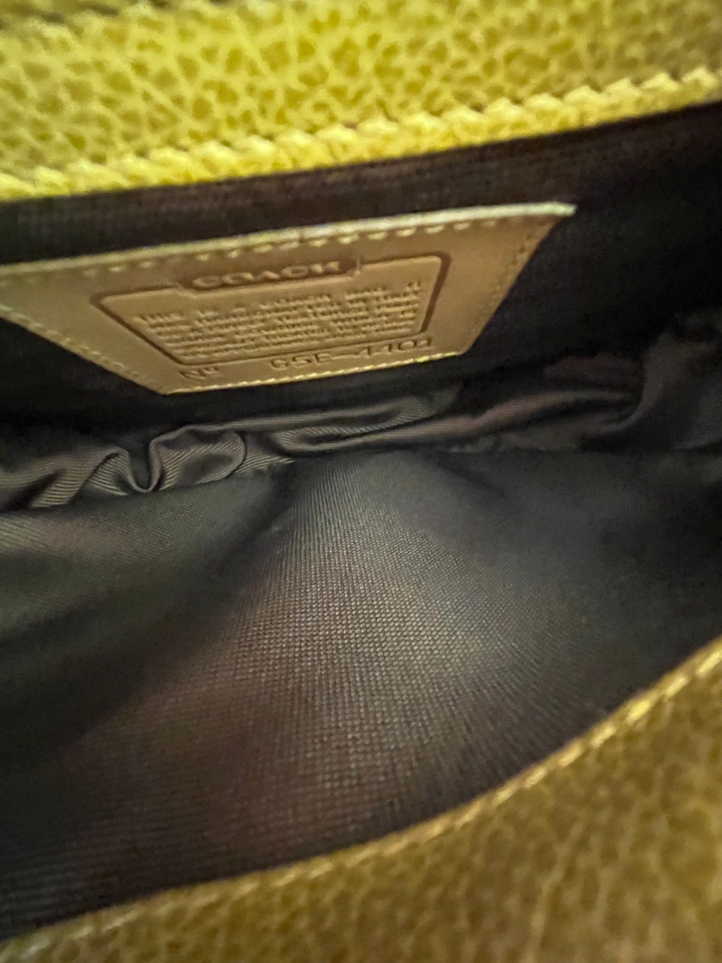 Vtg. Coach Carlyle Cross Body Olive Green Leather Madison Line