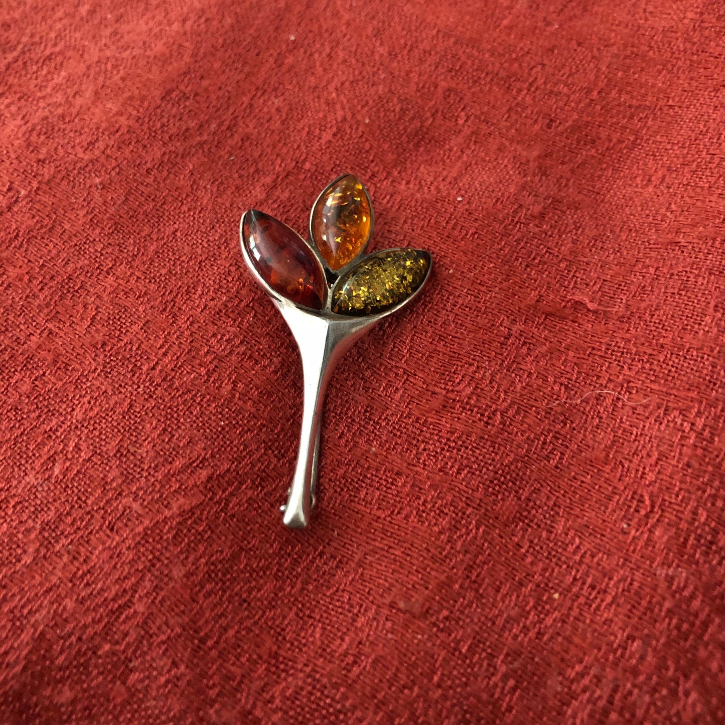 Vintage Three Leaf Baltic Amber and Sterling Stem Brooch