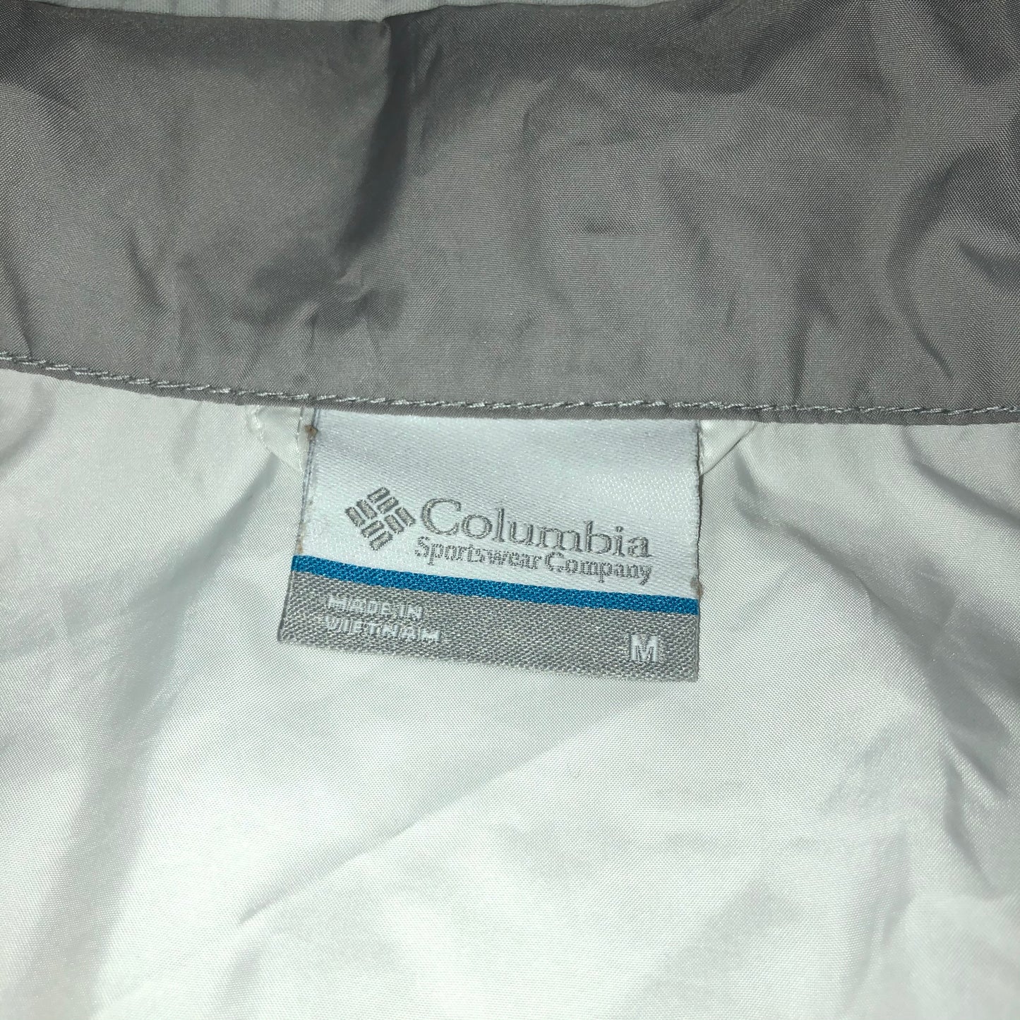 Columbia White Color-Blocked Lightweight Windbreaker - M