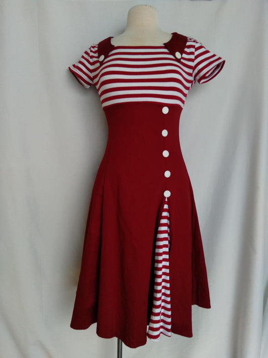 NWT - Ayli Scoop Neck Fit and Flare Short Sleeve Dress - S