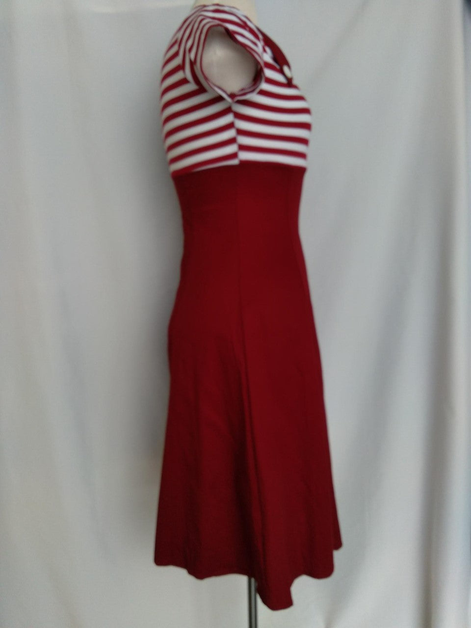 NWT - Ayli Scoop Neck Fit and Flare Short Sleeve Dress - S
