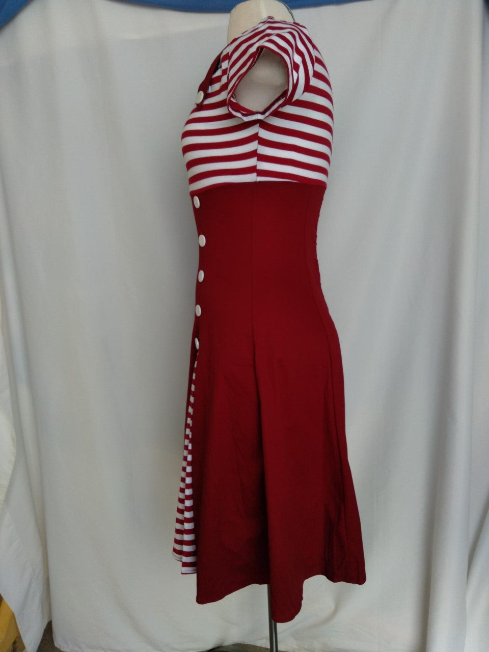 NWT - Ayli Scoop Neck Fit and Flare Short Sleeve Dress - S