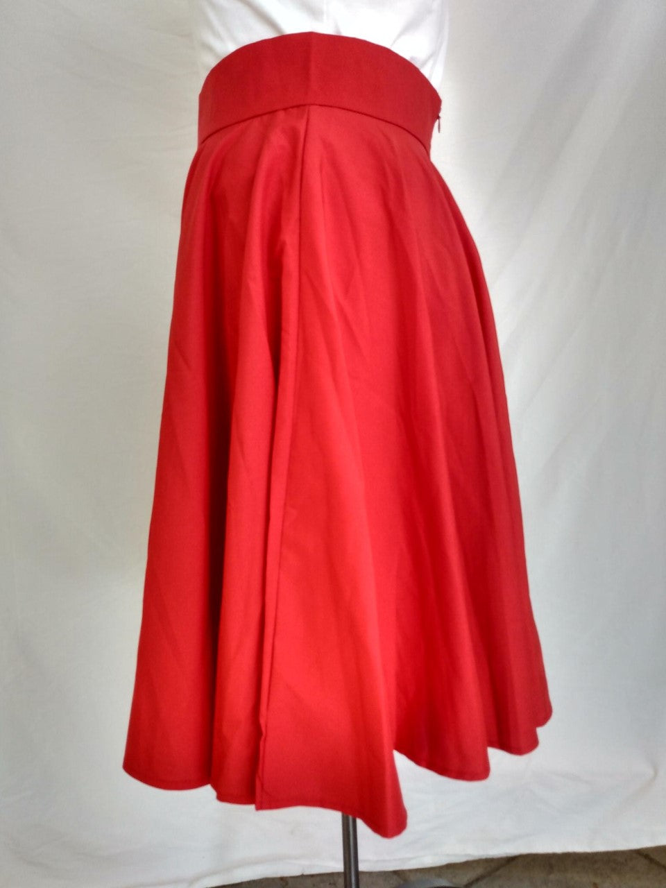 NWT - Choles red High Waist Skirt - Medium