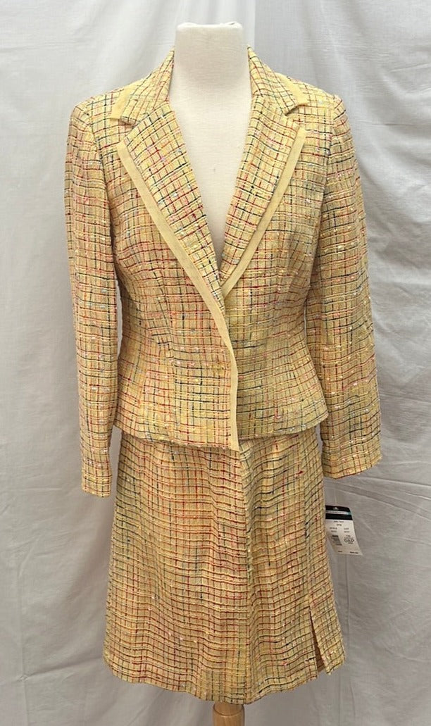NWT / VTG -- Requirements Cornsilk Yellow Multi Tweed Skirt Suit -- 8P
