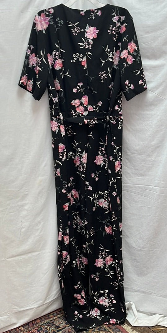 NWT -- Long Tall Sally V-Neck Floral Print Jumpsuit -- Size US 16