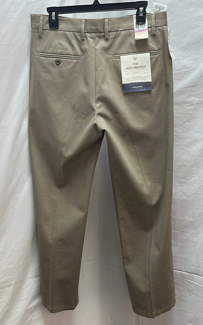 Dockers Khaki Best Pressed Classic Fit Pants - Size: 32x30