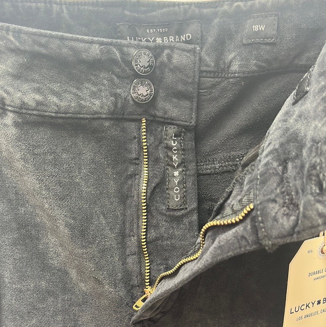 NWT -- Lucky Brand Black High-rise Skinny Emma Legging Jeans -- 18W