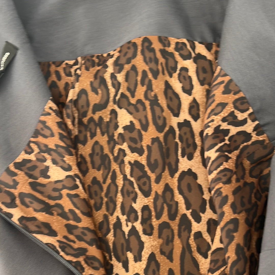 NWT -- Express Slate Grey Leopard Print Lined Pencil Skirt -- 8