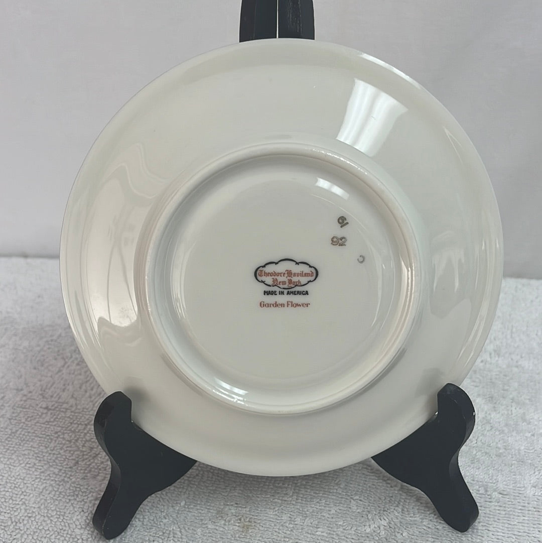 VTG/RARE -- Theodore Haviland China Teacup Saucers -- Set of 4