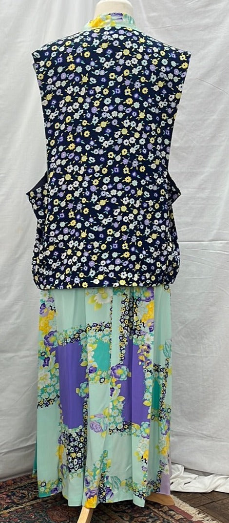 VTG / NWT - Diane Von Furstenberg Patchwork Silk Vest Skirt Set - XS