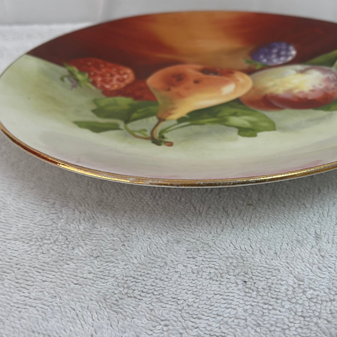 VTG -- Hand-painted Royal Art Italian Plate -- Signed Flippo
