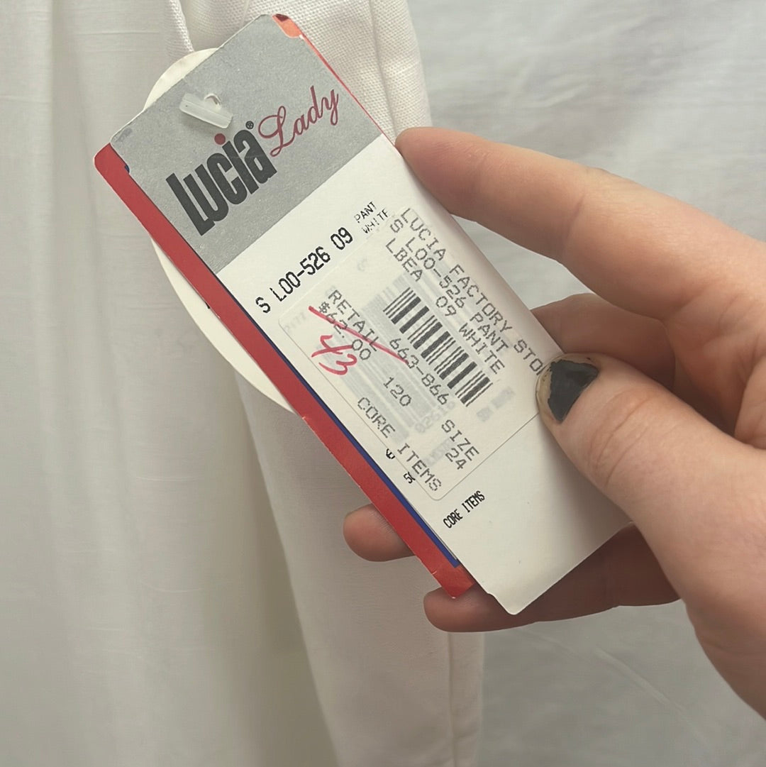 NWT/VTG -- Lucia Lady white Dress Pants -- 24