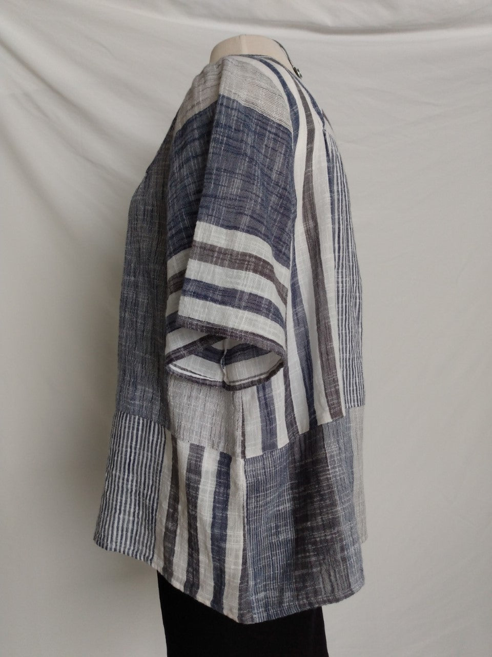 J. JILL stripe pattern Short Sleeve Blouse - Large