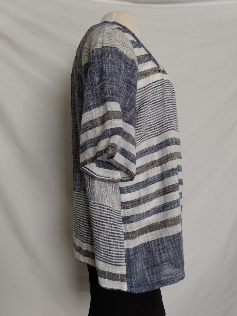J. JILL stripe pattern Short Sleeve Blouse - Large