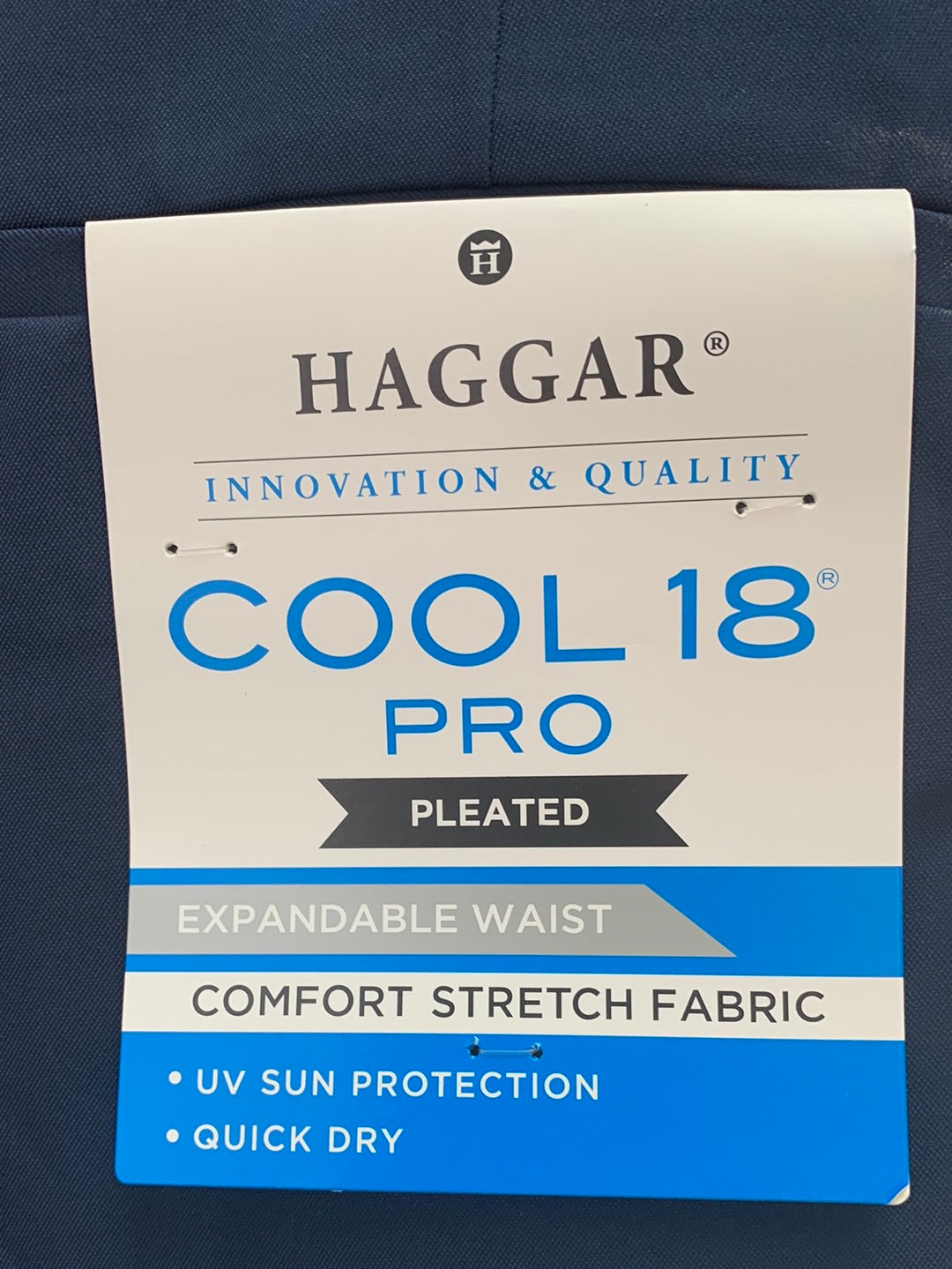NWT - HAGGAR navy Cool 18 Pro Pleated 10.5" Golf Shorts - 48W