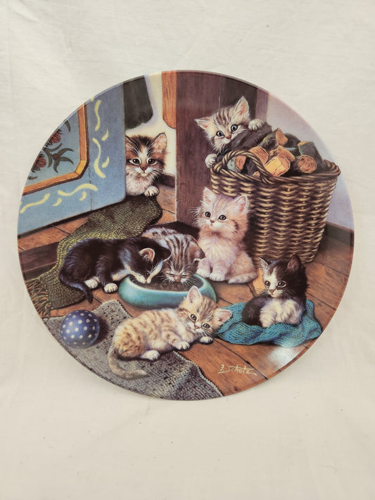 Bradford Exchange - Litter Rascals "Cozy Commons" Decorative Plate by Jurgen Scholz