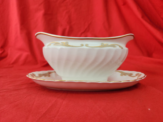 Syracuse Gray & Gold Baroque Gravy Boat w/Attached Underplate