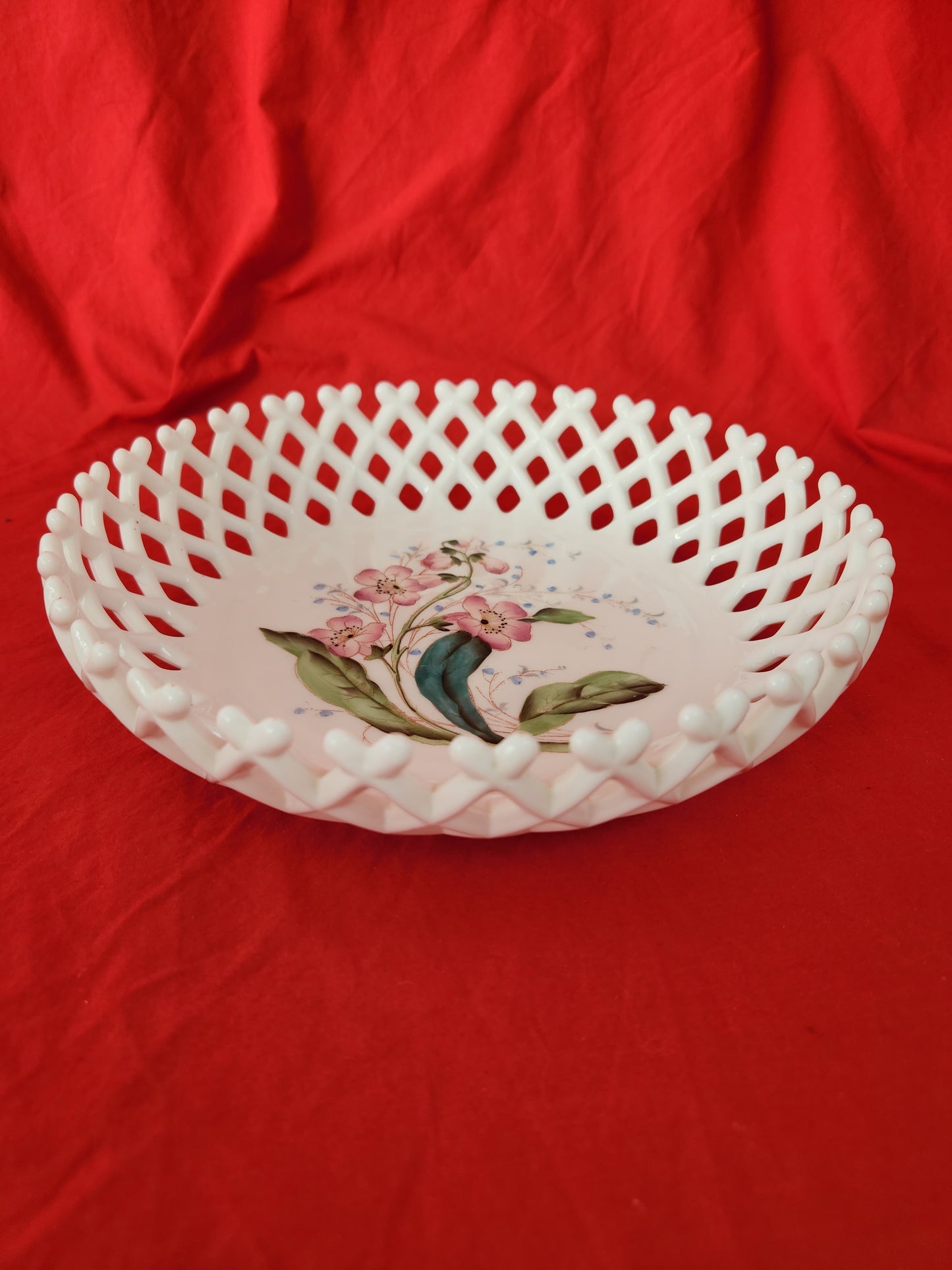 VTG - Milk Glass Floral Lattice Edge Bowl