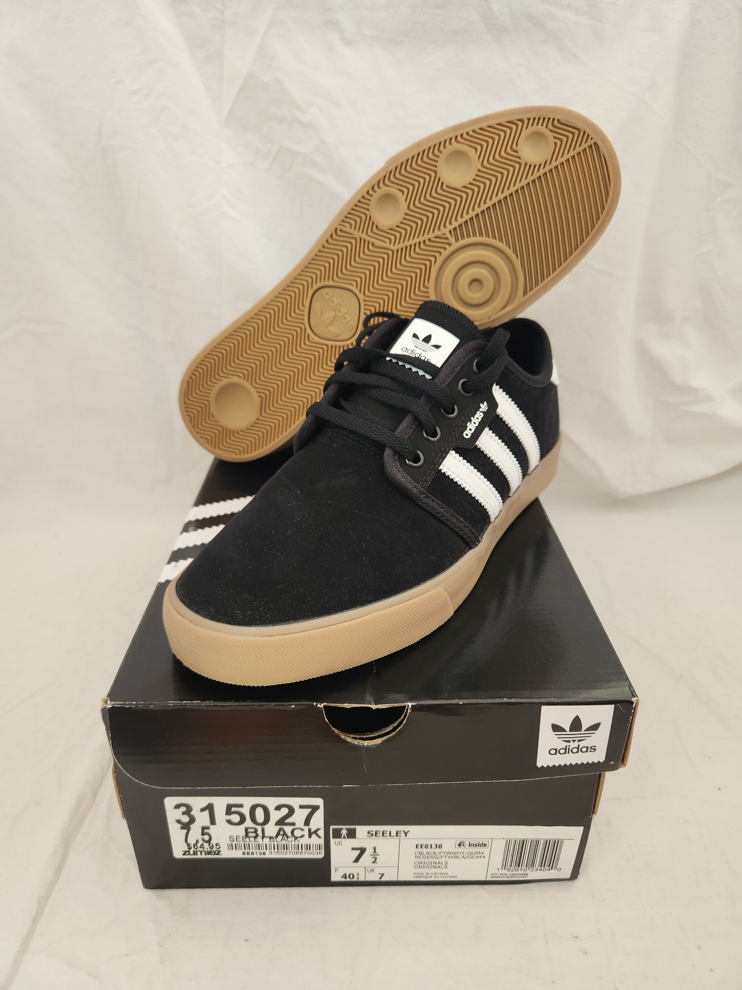 Adidas Seeley Men's Black and Sneakers - Size 7.5 –