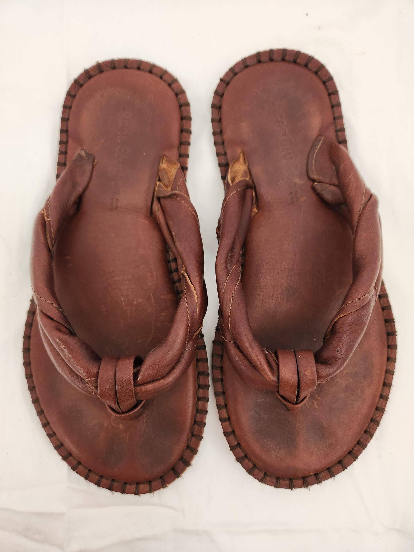 Acne Studios Chestnut Brown Leather Thong Flat Sandal - Size: 40 (US 8.5/9)
