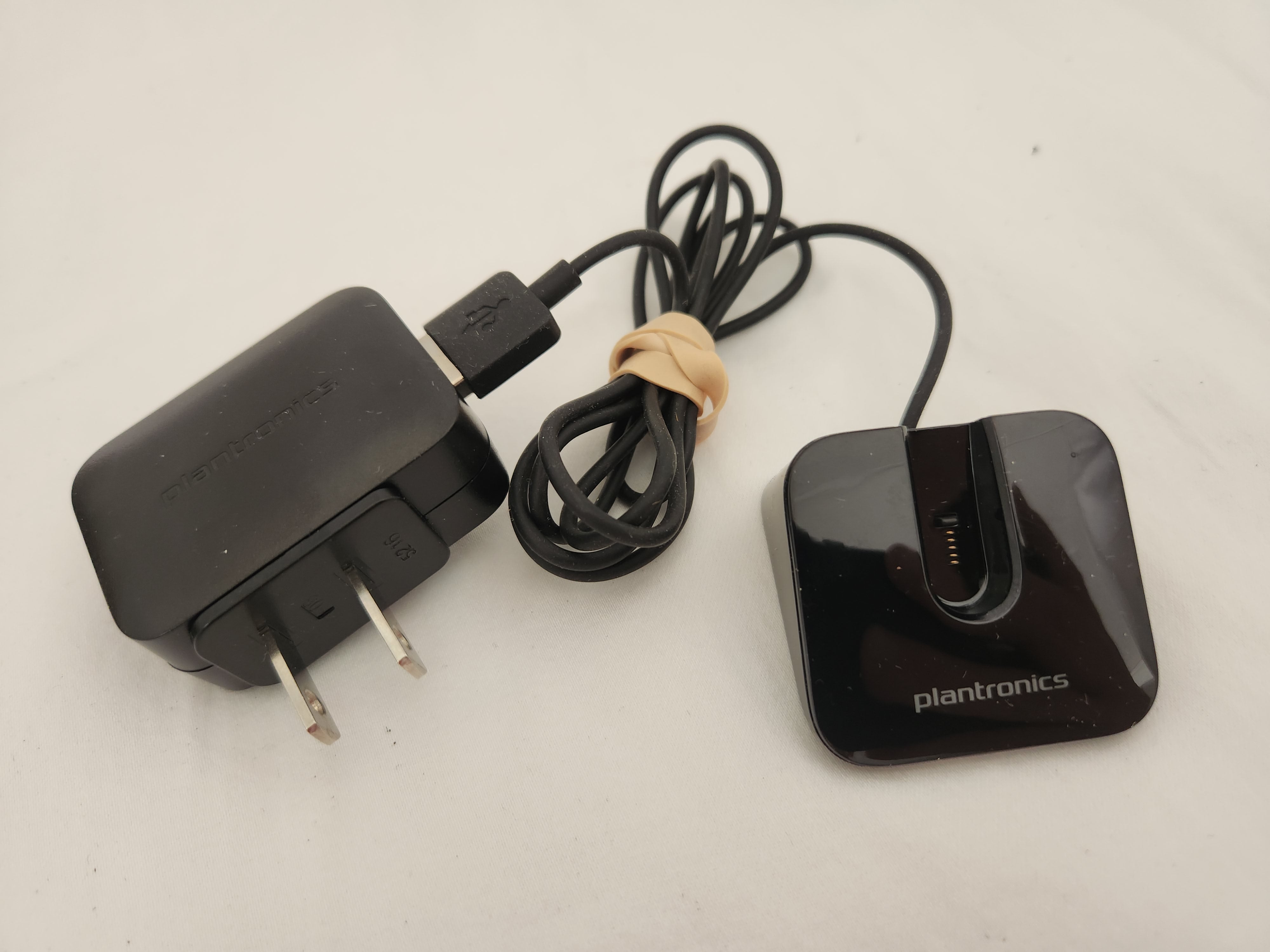 Plantronics Voyager Legend UC B235-M USB Bluetooth Headset - Black