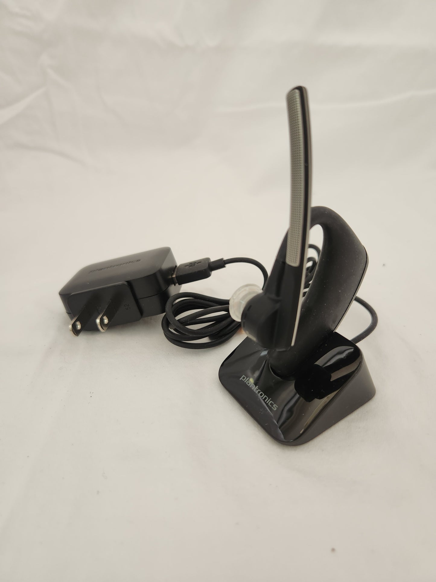Plantronics Voyager Legend UC B235-M USB Bluetooth Headset - Black (87670-01)