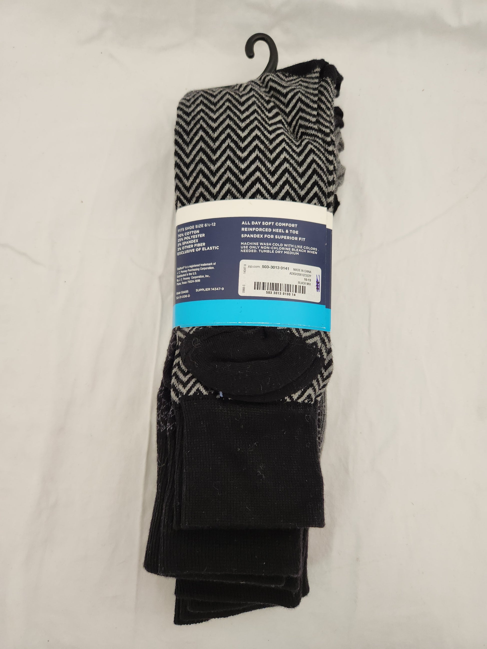NWT - STAFFORD black grey Dry Cool Casual Socks - 10-13