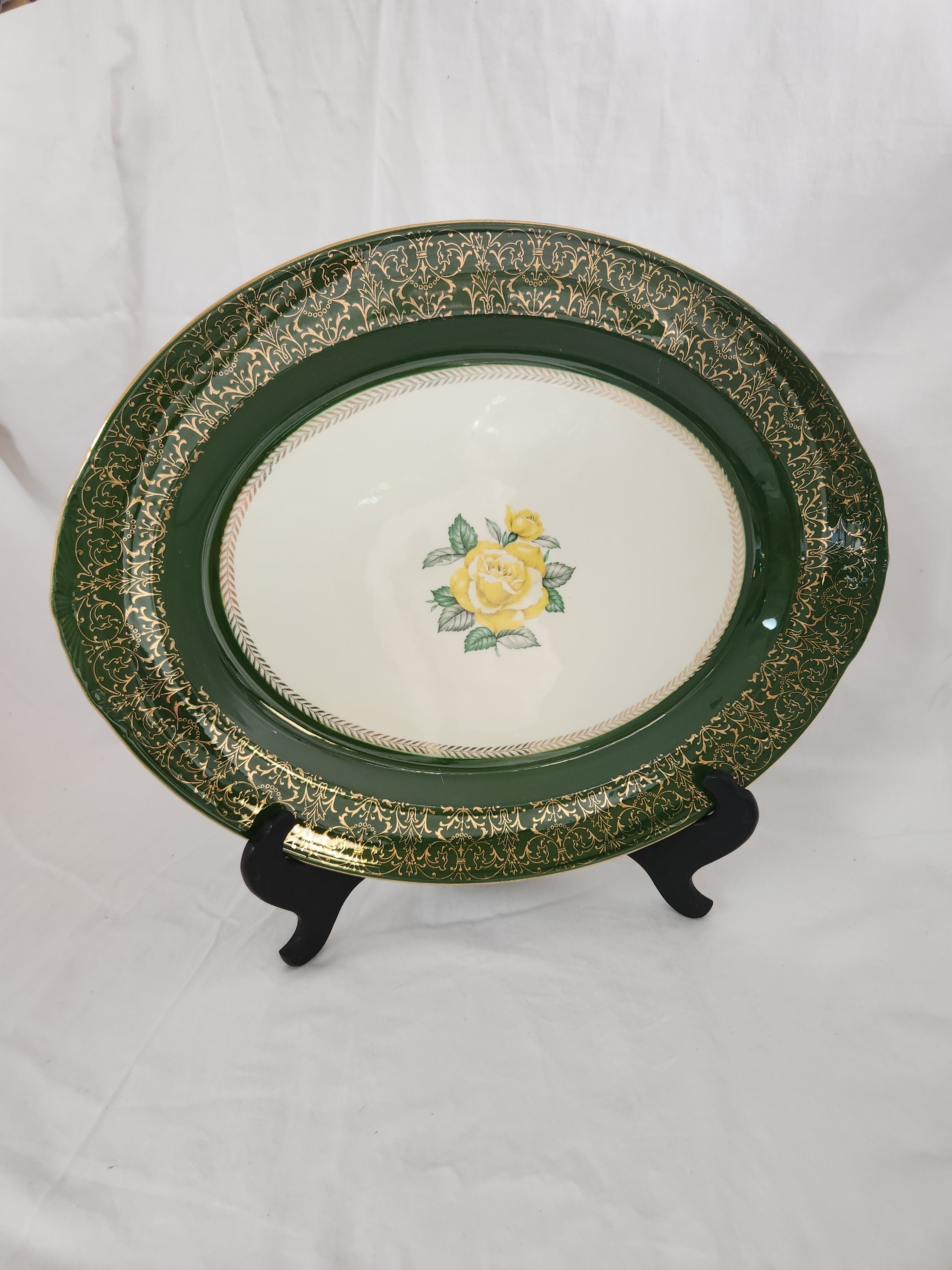 HOMER offers LAUGHLIN Nautilus Greenbriar plate