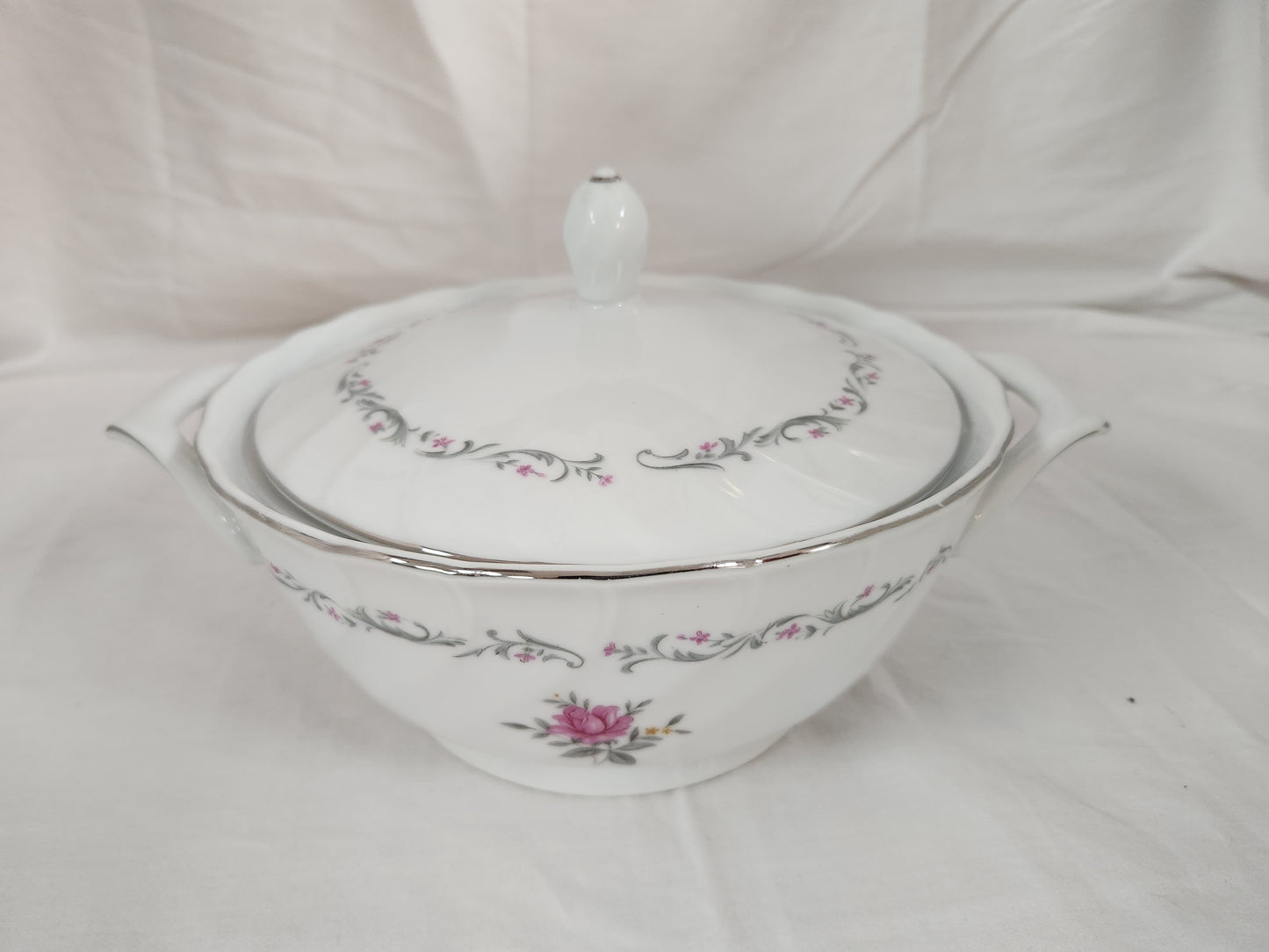 Royal Swirl Fine China Japan Pink Rose Round Covered Vegetable Bowl