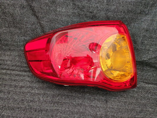 2009-2010 Toyota Corolla Left Tail Light Assembly - TO2800175