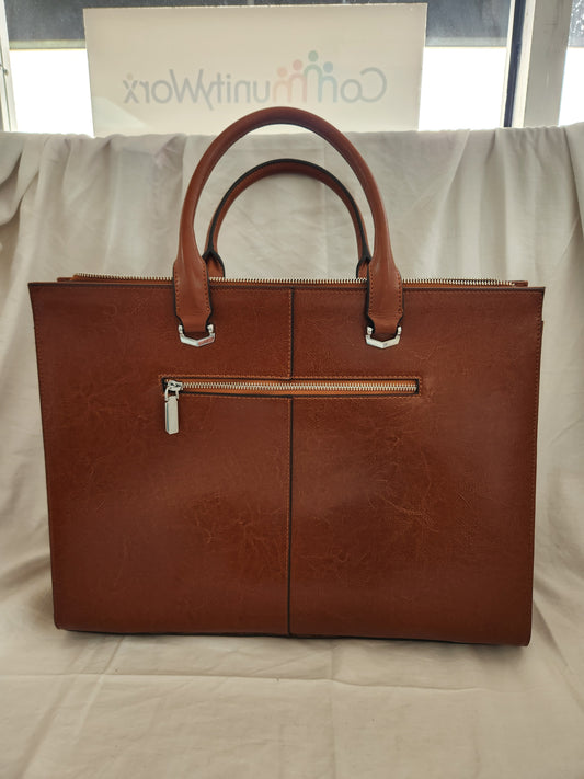 CLUCI Genuine Leather Briefcase holds a slim 15.6 Inch Laptop