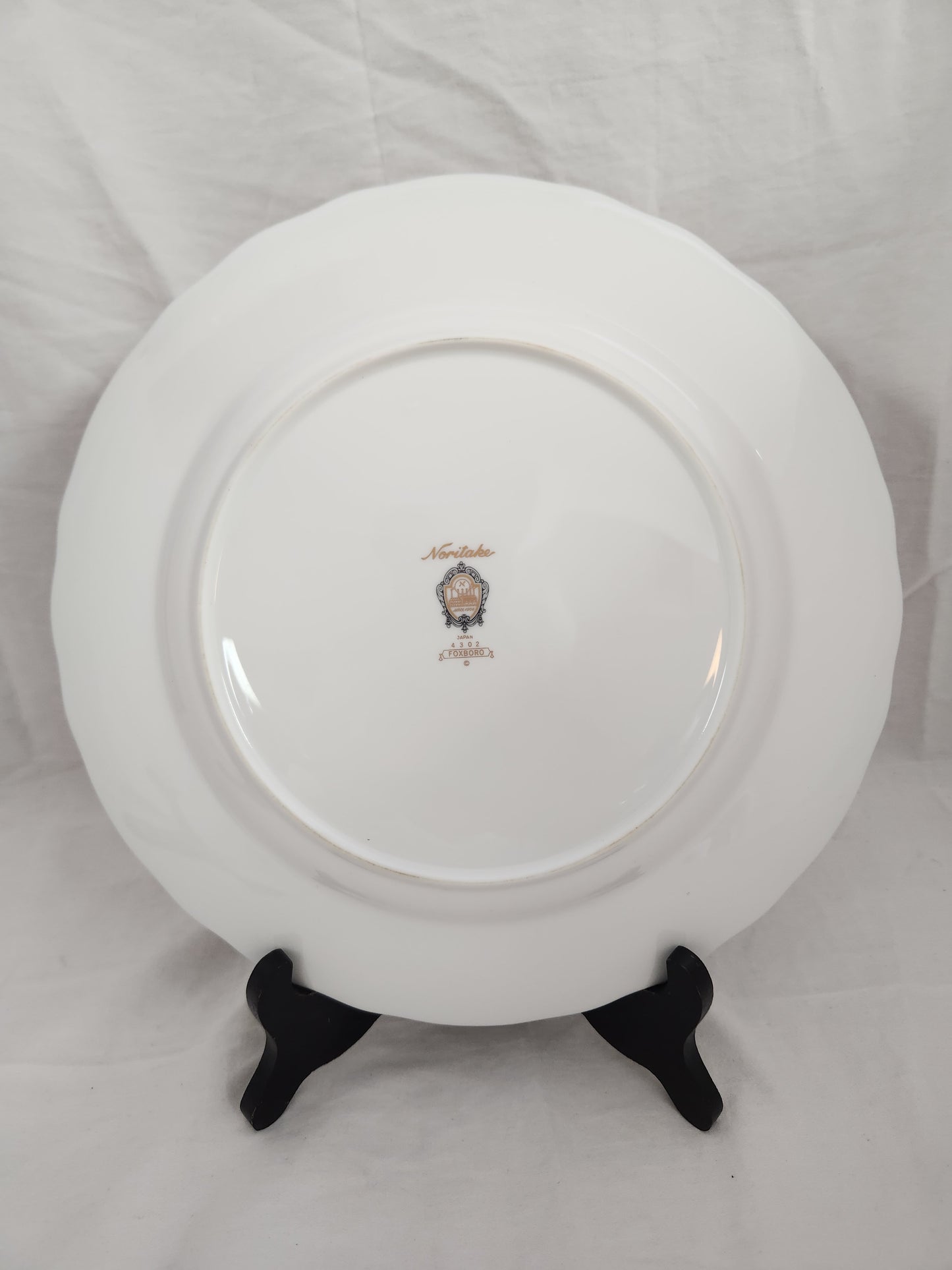 Noritake Foxboro 10-5/8" Dinner Plate #4302