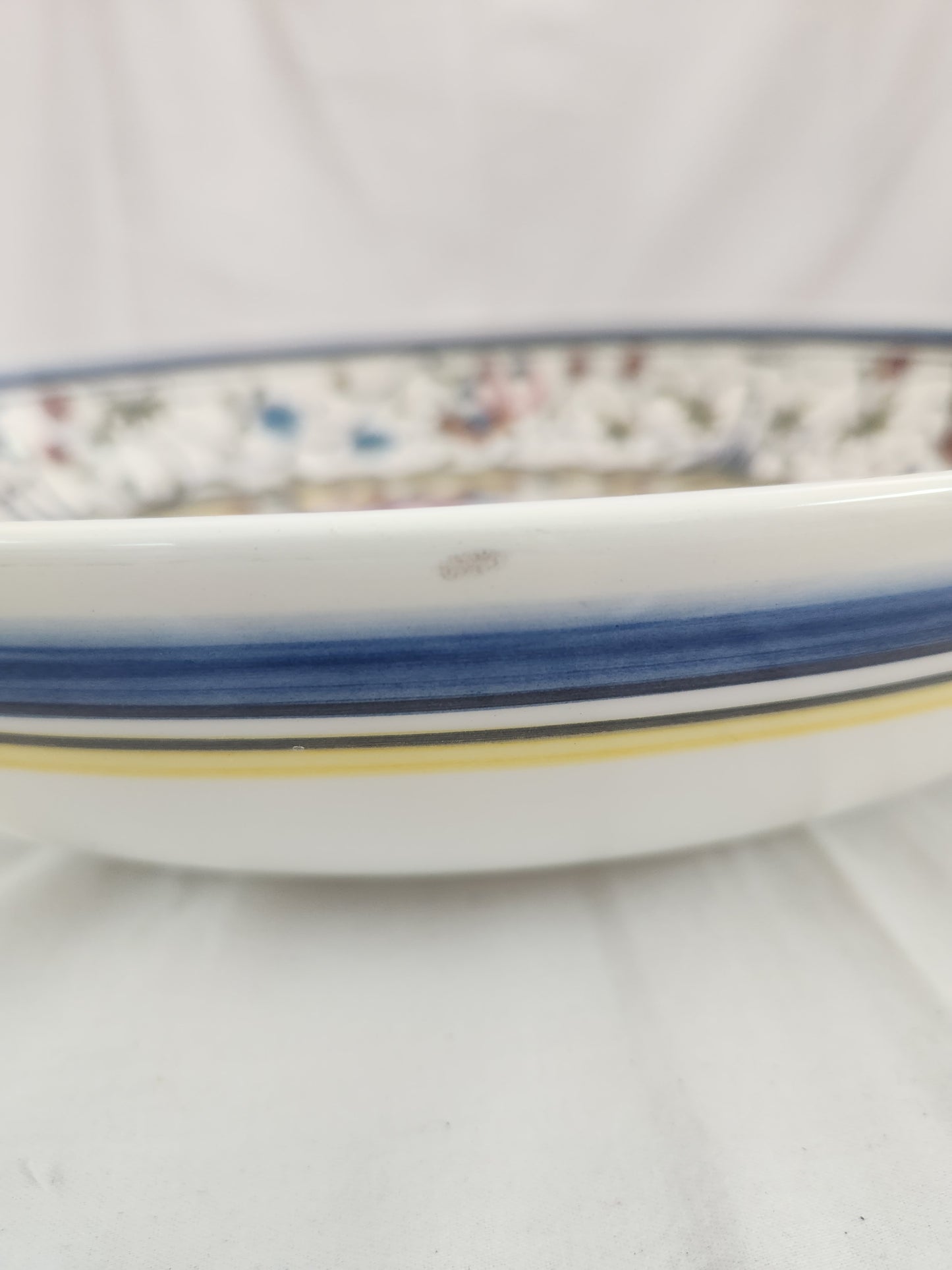 Williams Sonoma Nazari Hand Painted 14-1/2" Serving Bowl (flawed)