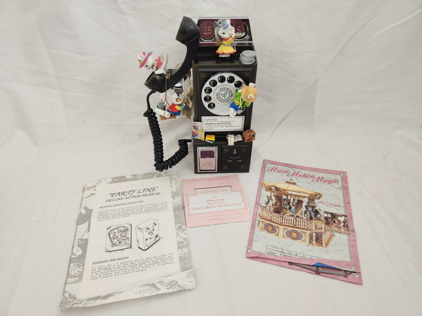 1992 Enesco "Party Line" Deluxe Action Musical Telephone