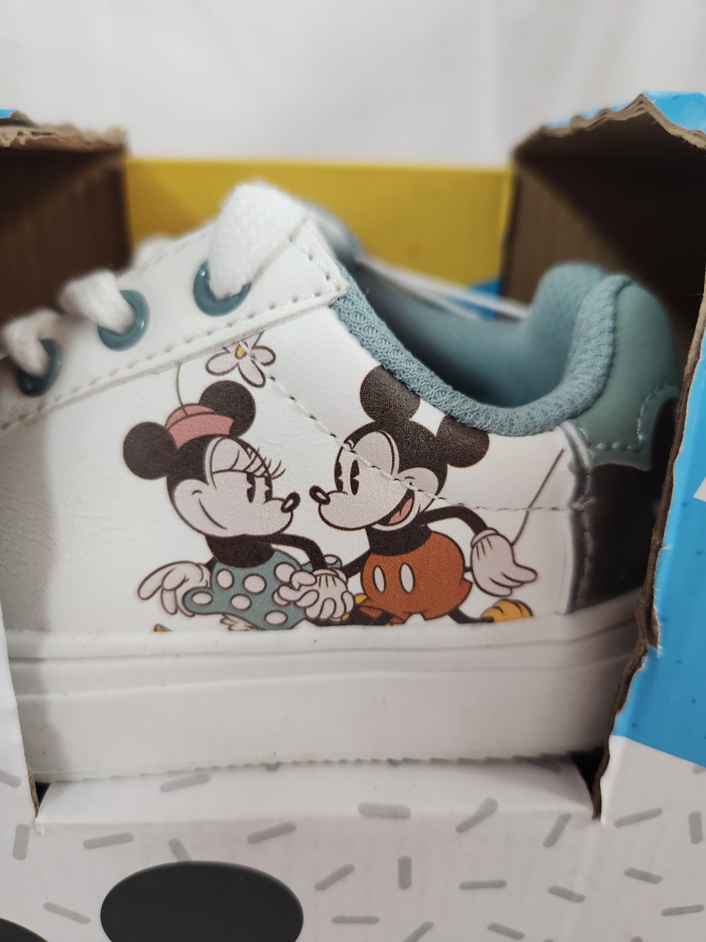 Aldi - Mickey and Friends Toddler Character Sneakers - Size:T9